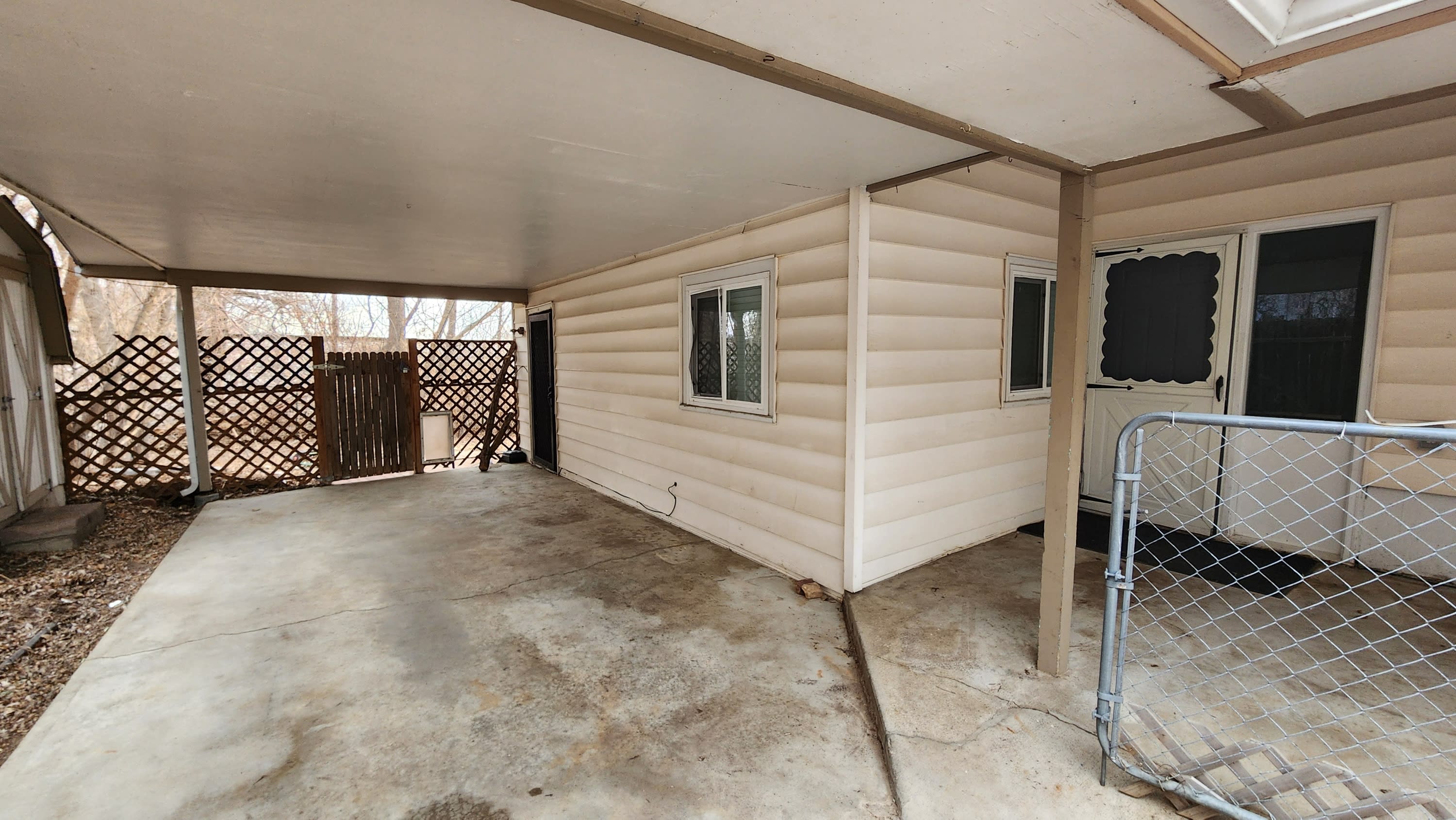 1526 Main St – photo 2