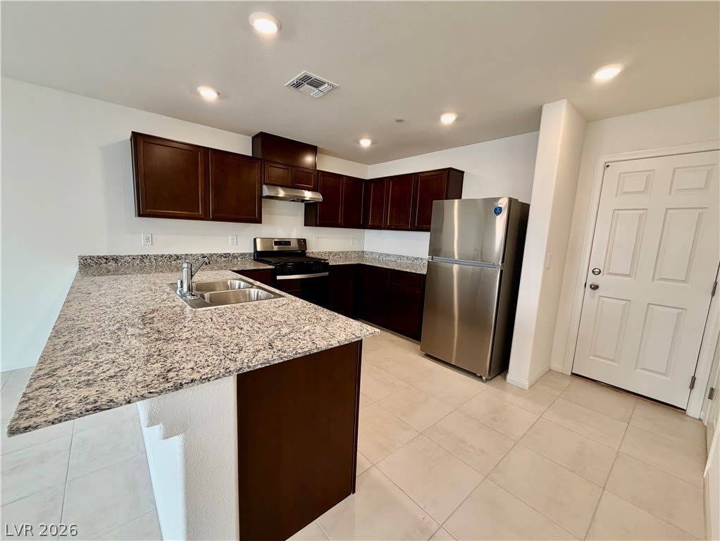 2708 Sandia Crest Street – photo 5