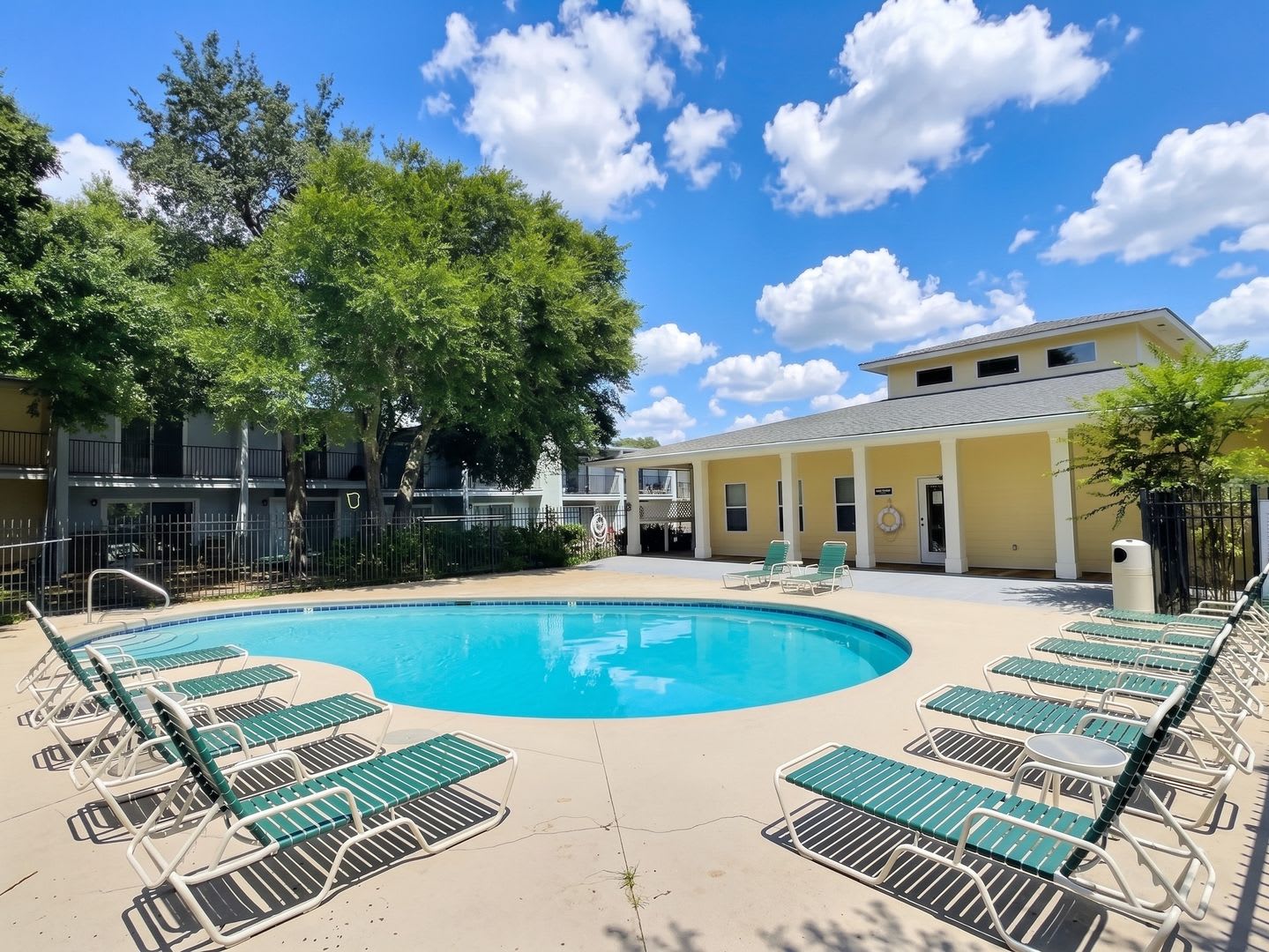 Condo in Ocean Springs with BOAT Slip! *Move-in special; $500 off the first FULL month's rent* – photo 4