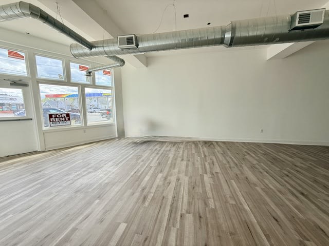 4468 Pearl Road – photo 2