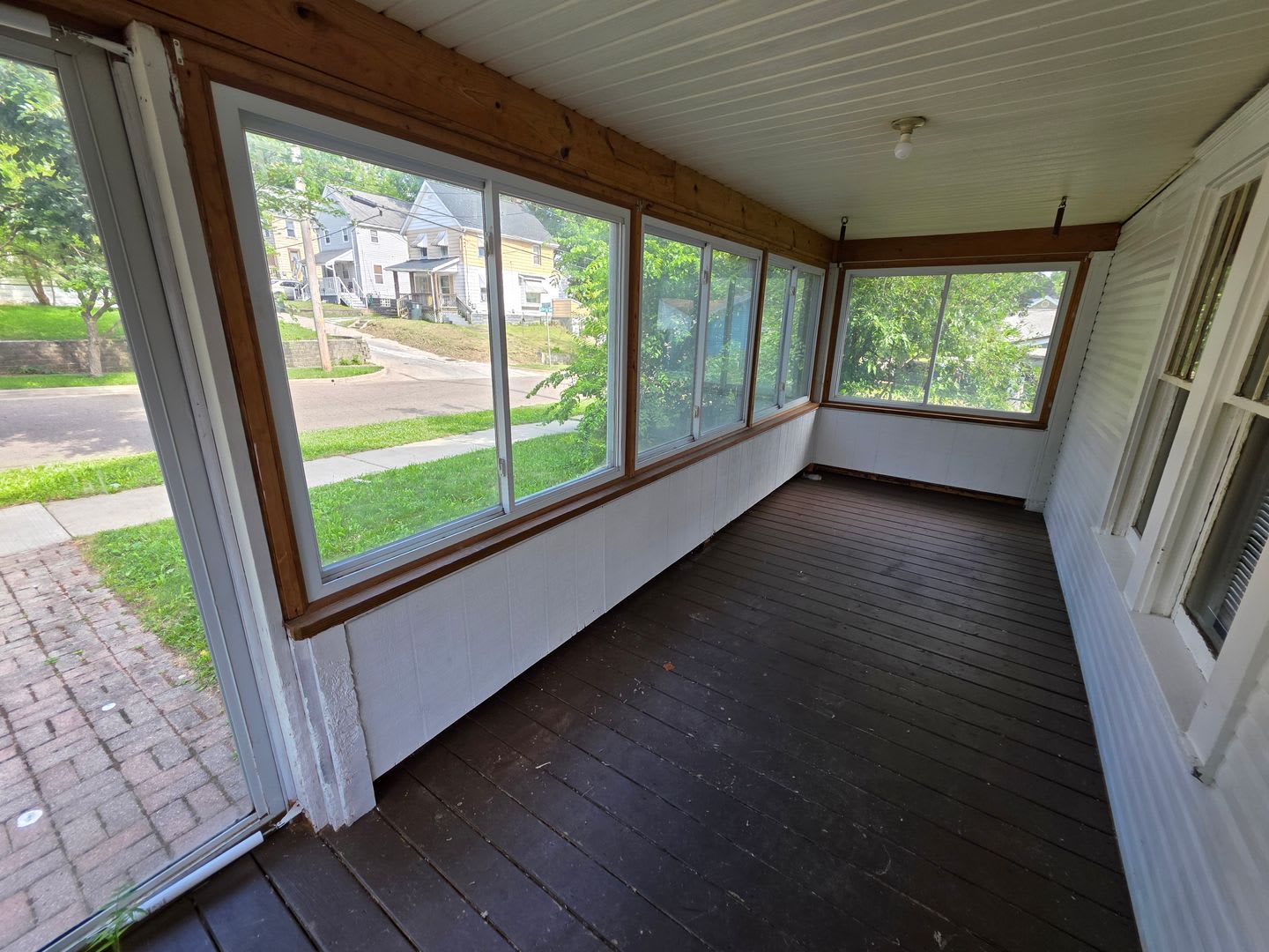 2170 17th St Sw – photo 2