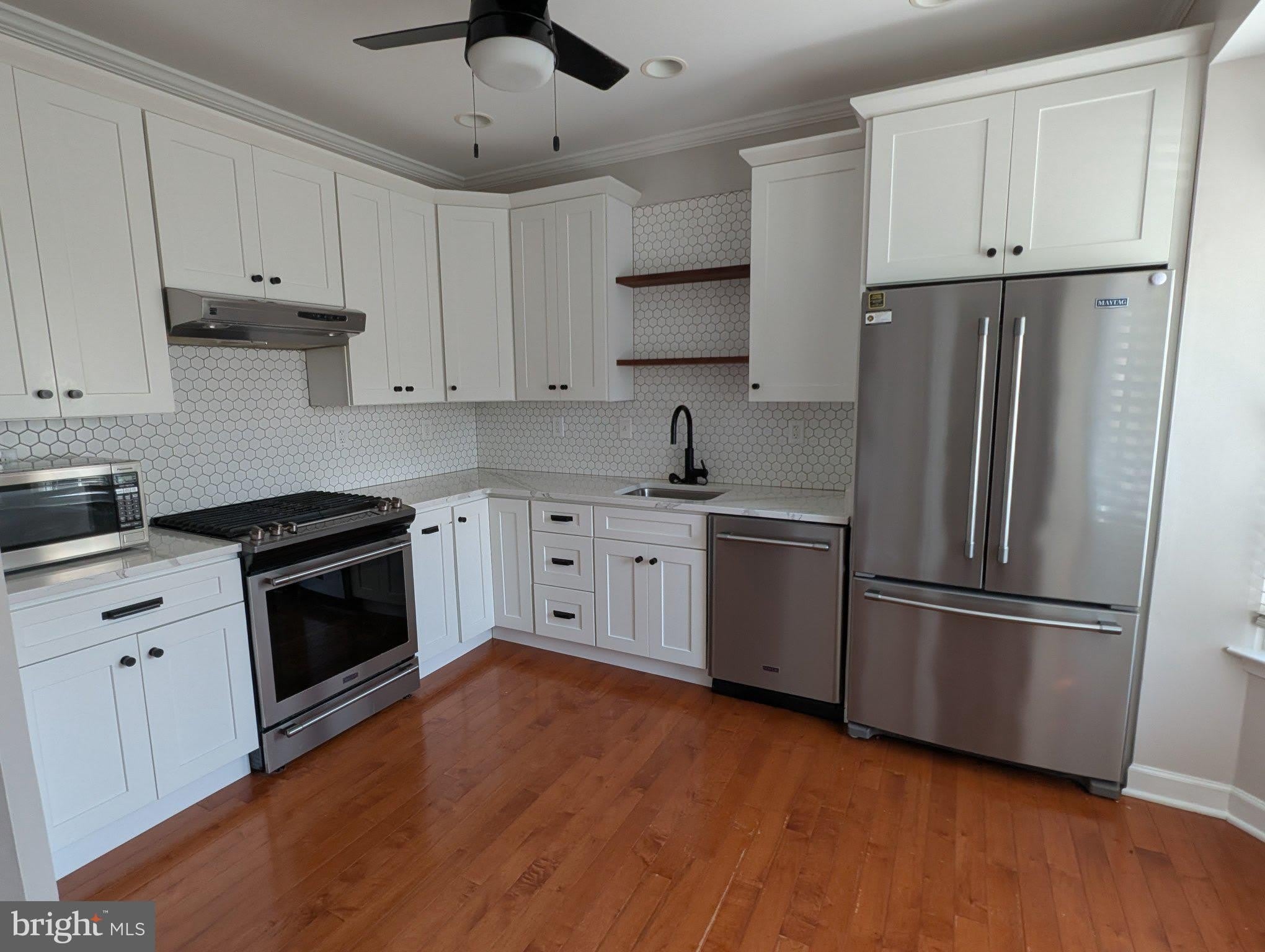 47574 COMER Square – photo 3