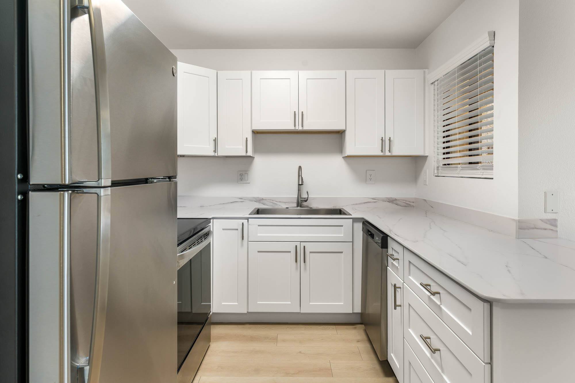 The Colony Apartments – photo 4