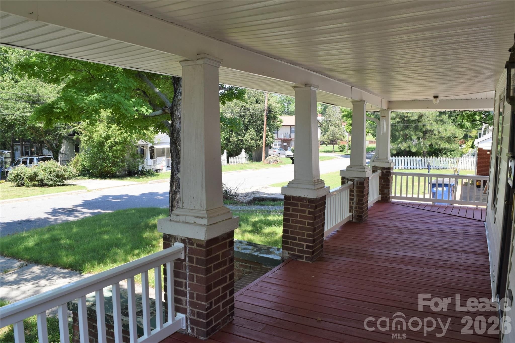 223 Maple Street – photo 3