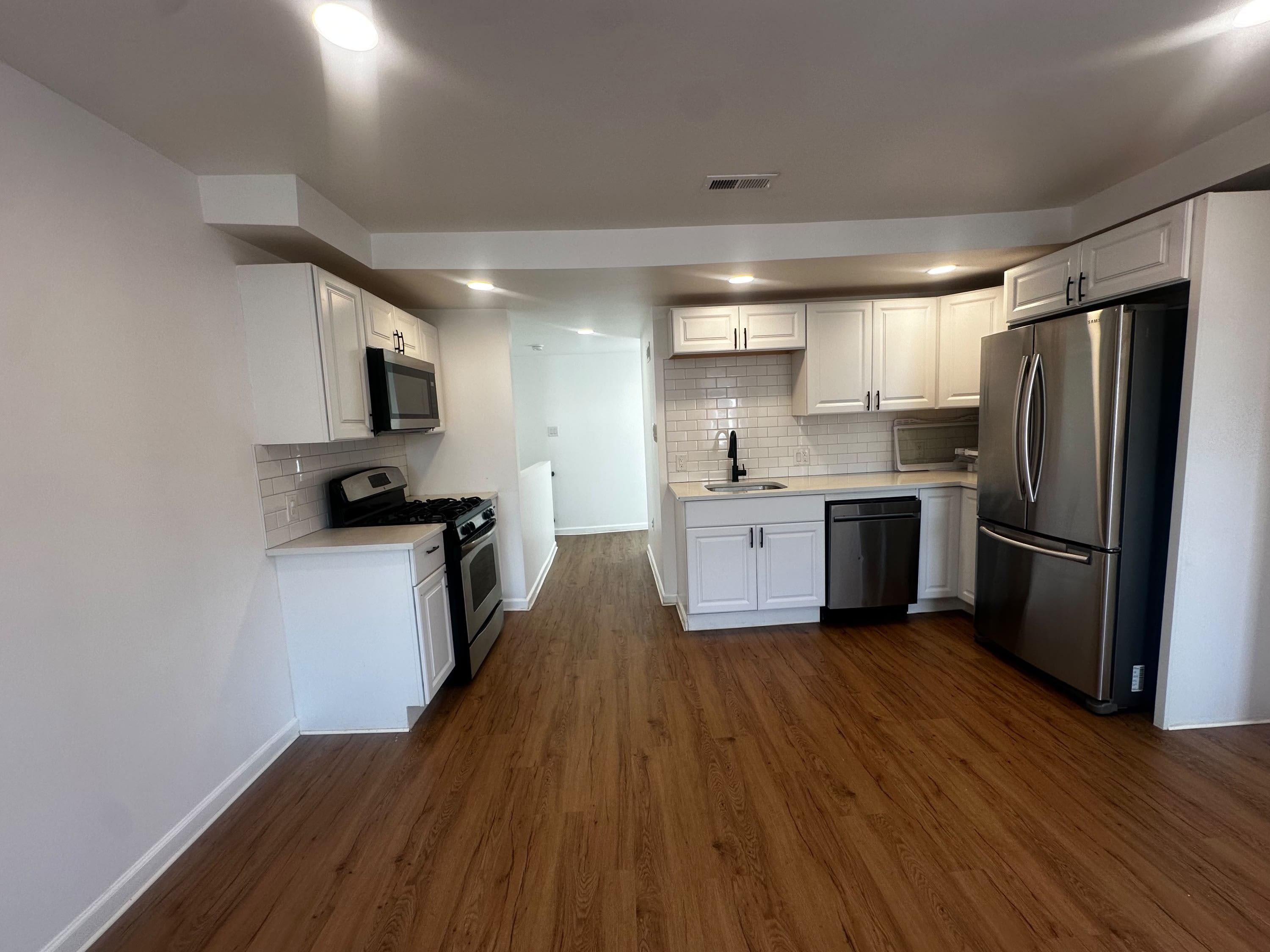 2626 North Jessup Street 2 – photo 2