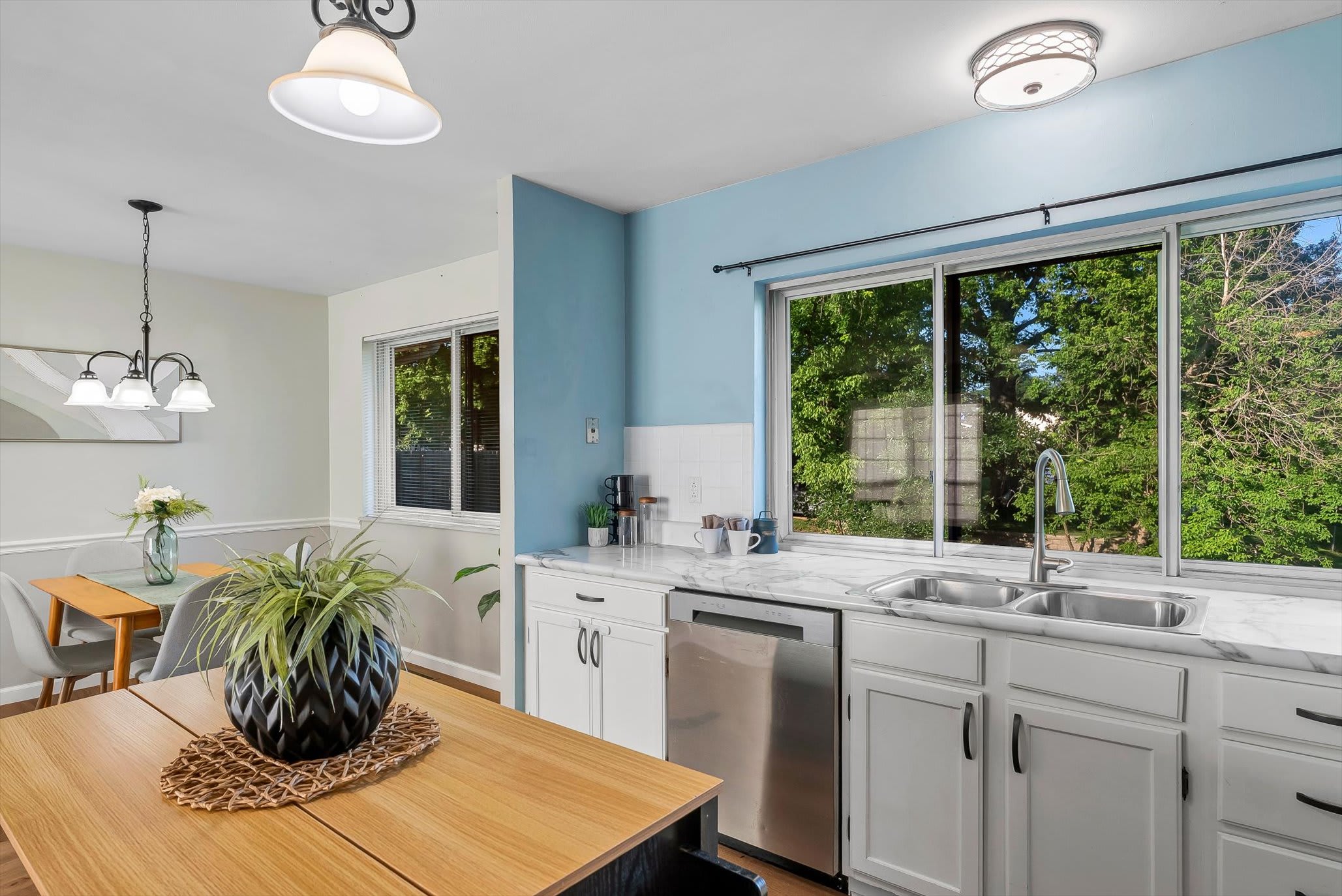 248 Village Creek Drive – photo 5
