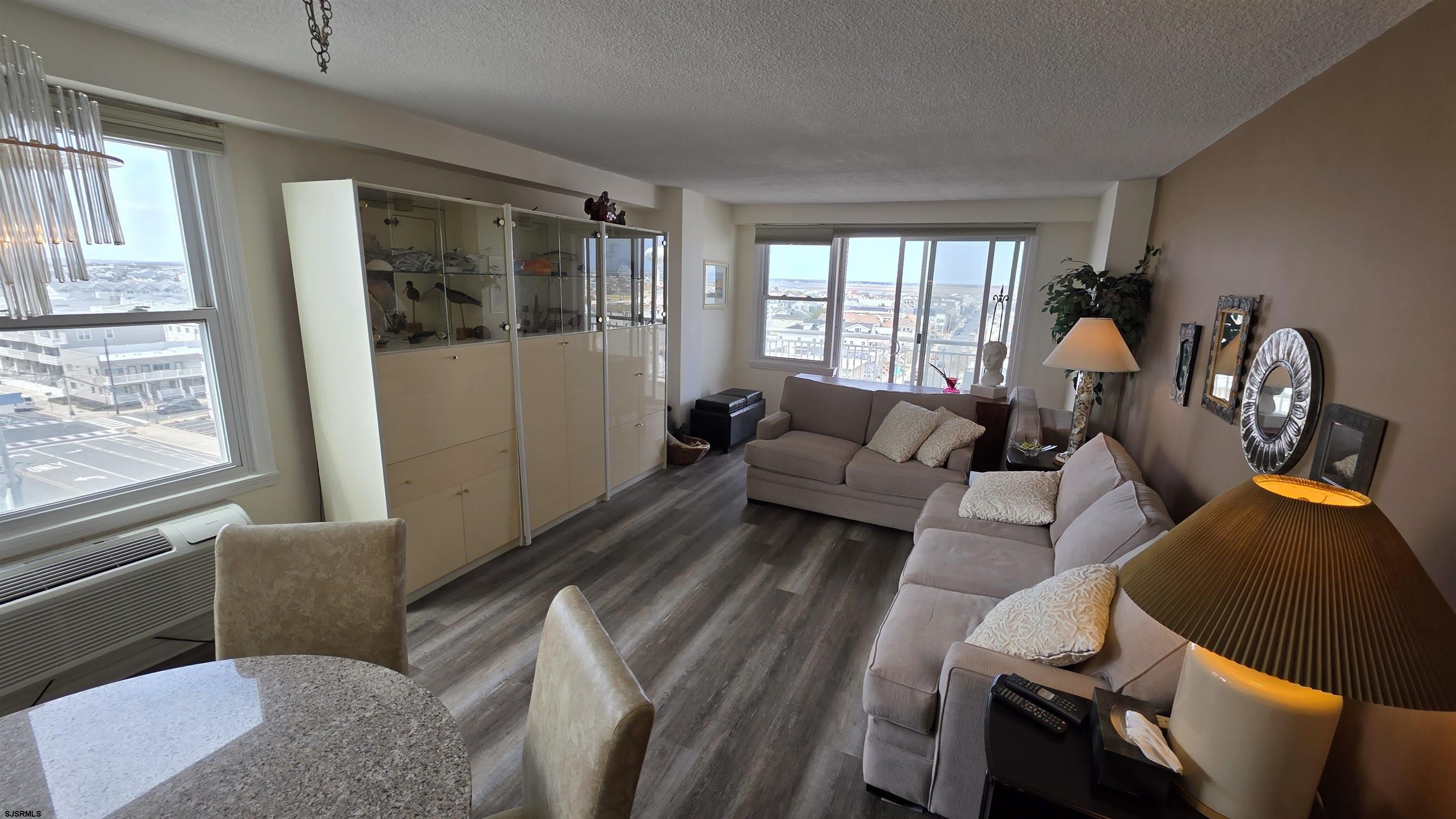 9400 Atlantic Ave – photo 5