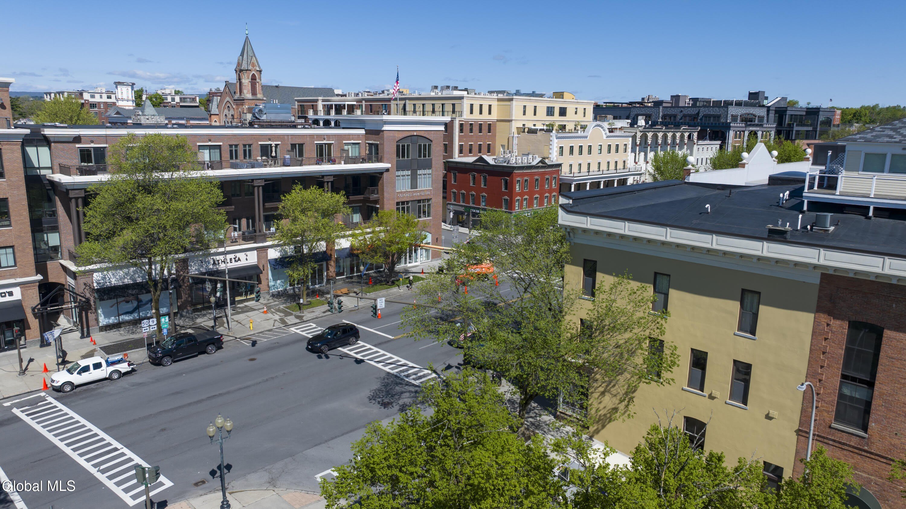 1 Spring Street – photo 5