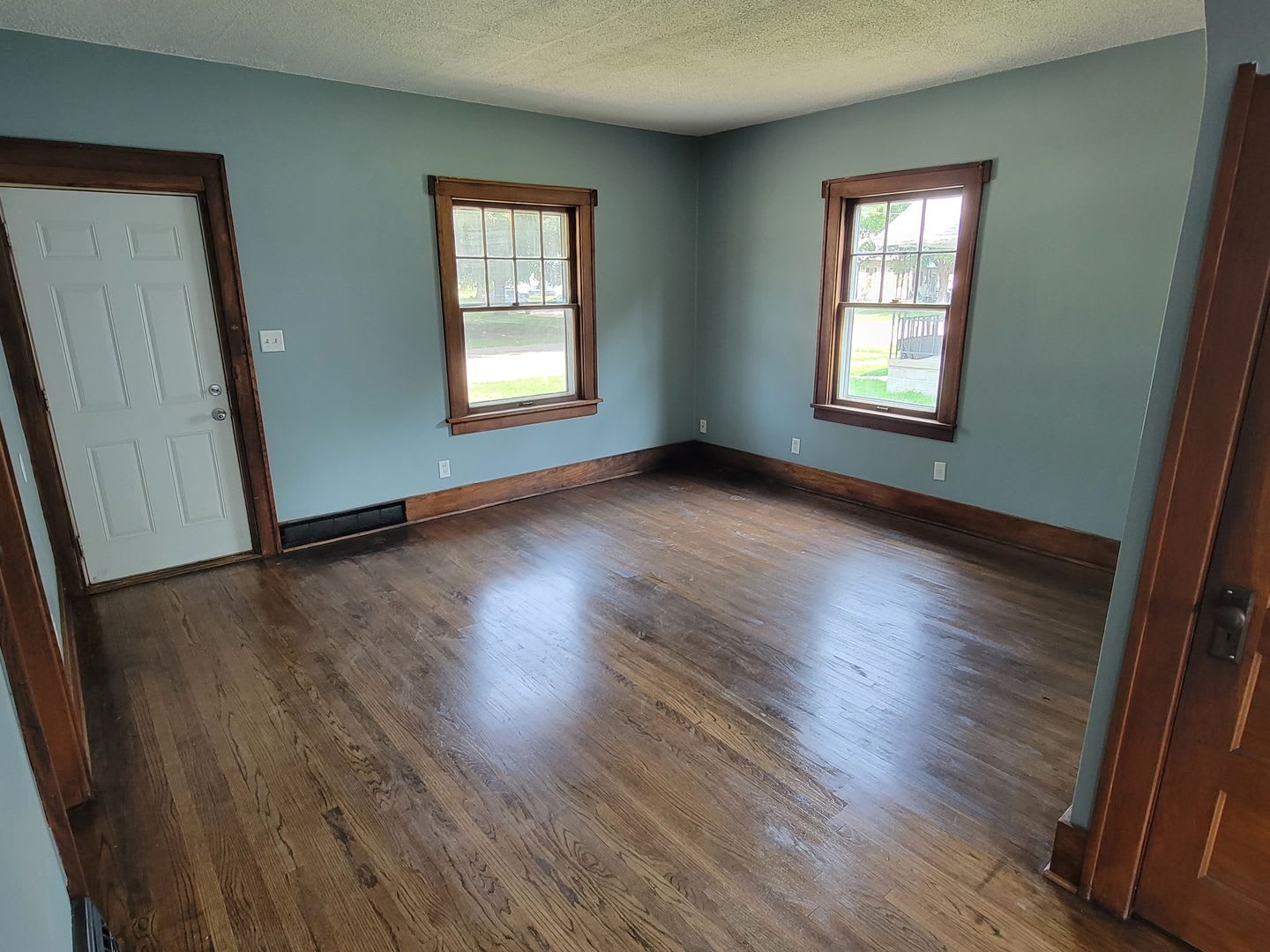 Beautifully Remodeled 3 Bedroom in Fremont – photo 5