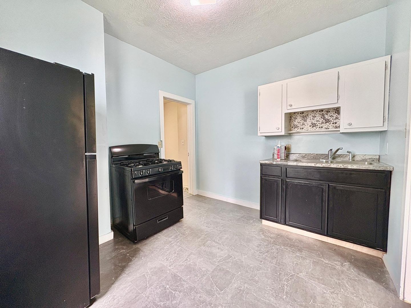 1515 Miami Street – photo 4