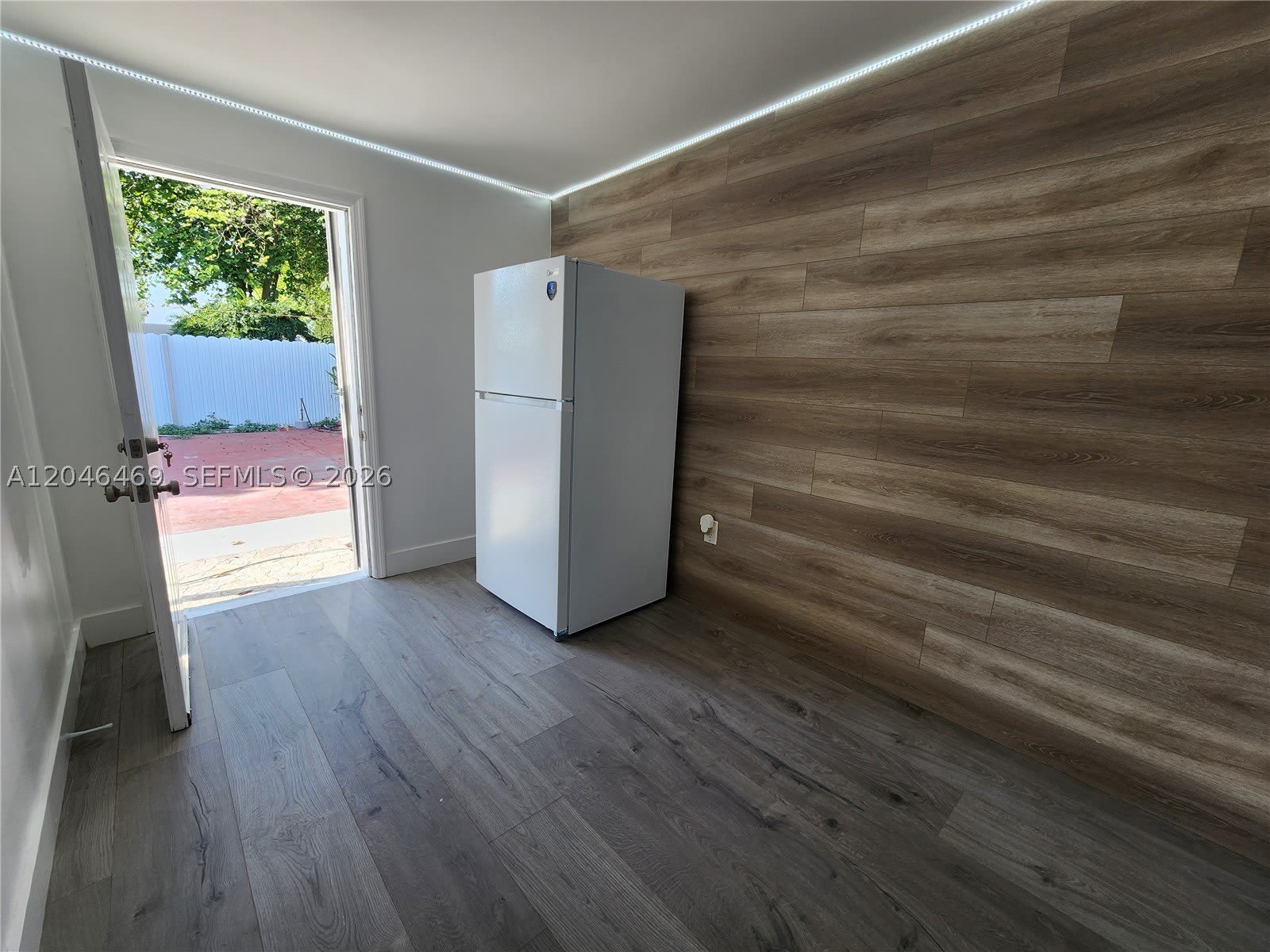 11461 SW 197th St – photo 3