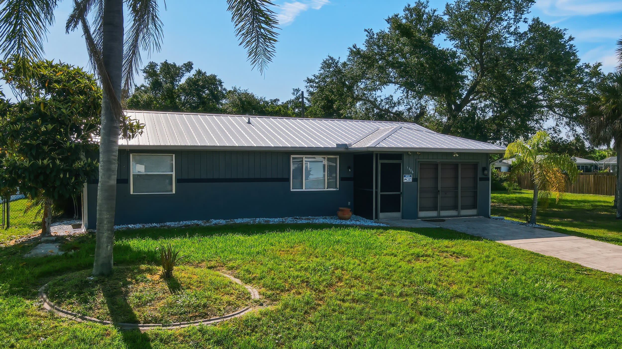 1326 Birchcrest Blvd – photo 2