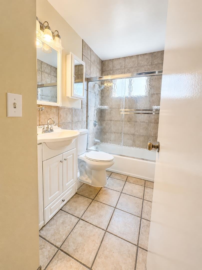 137 Washington DR – photo 4