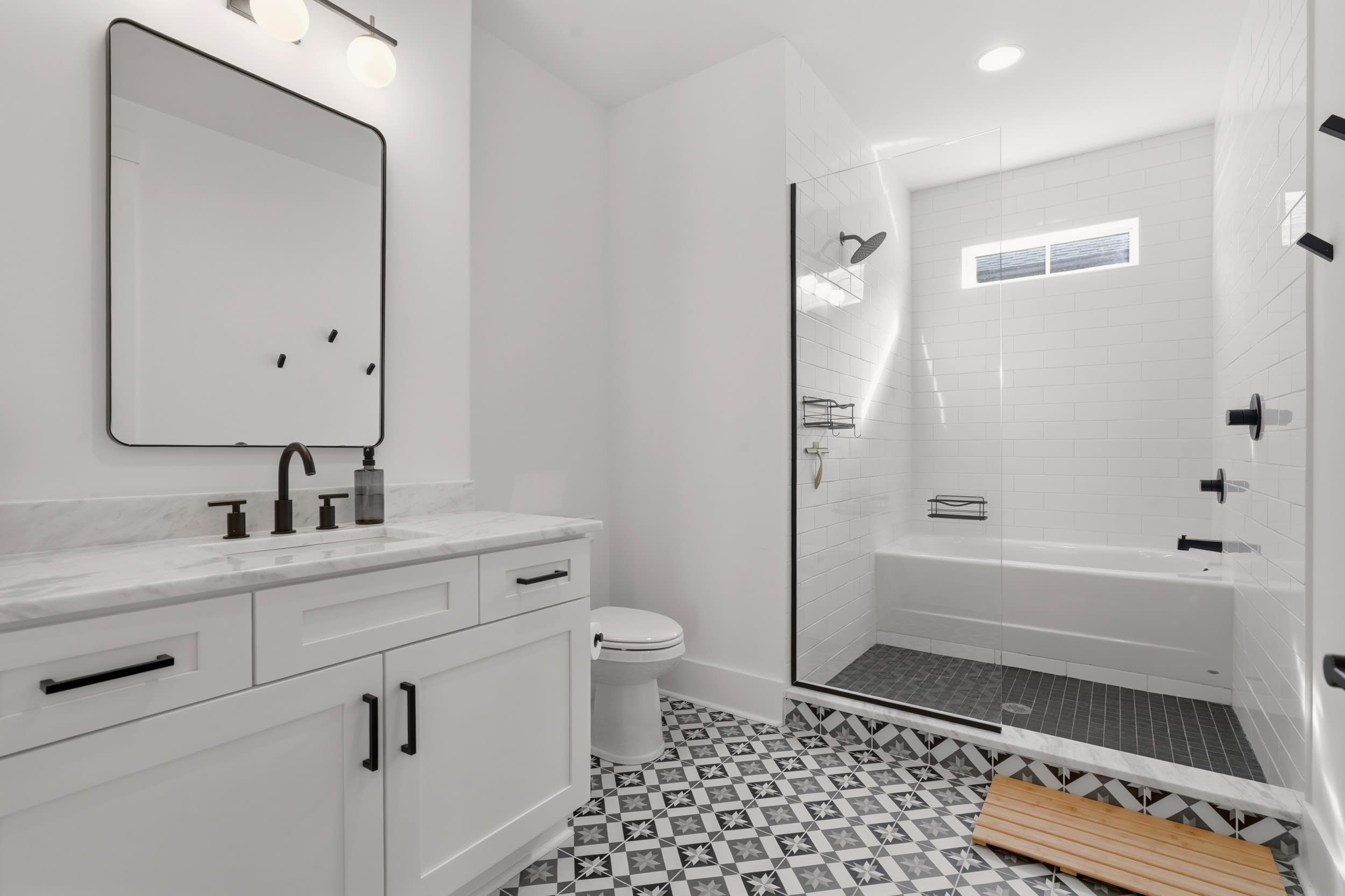 6764 Montgomery Lane – photo 4