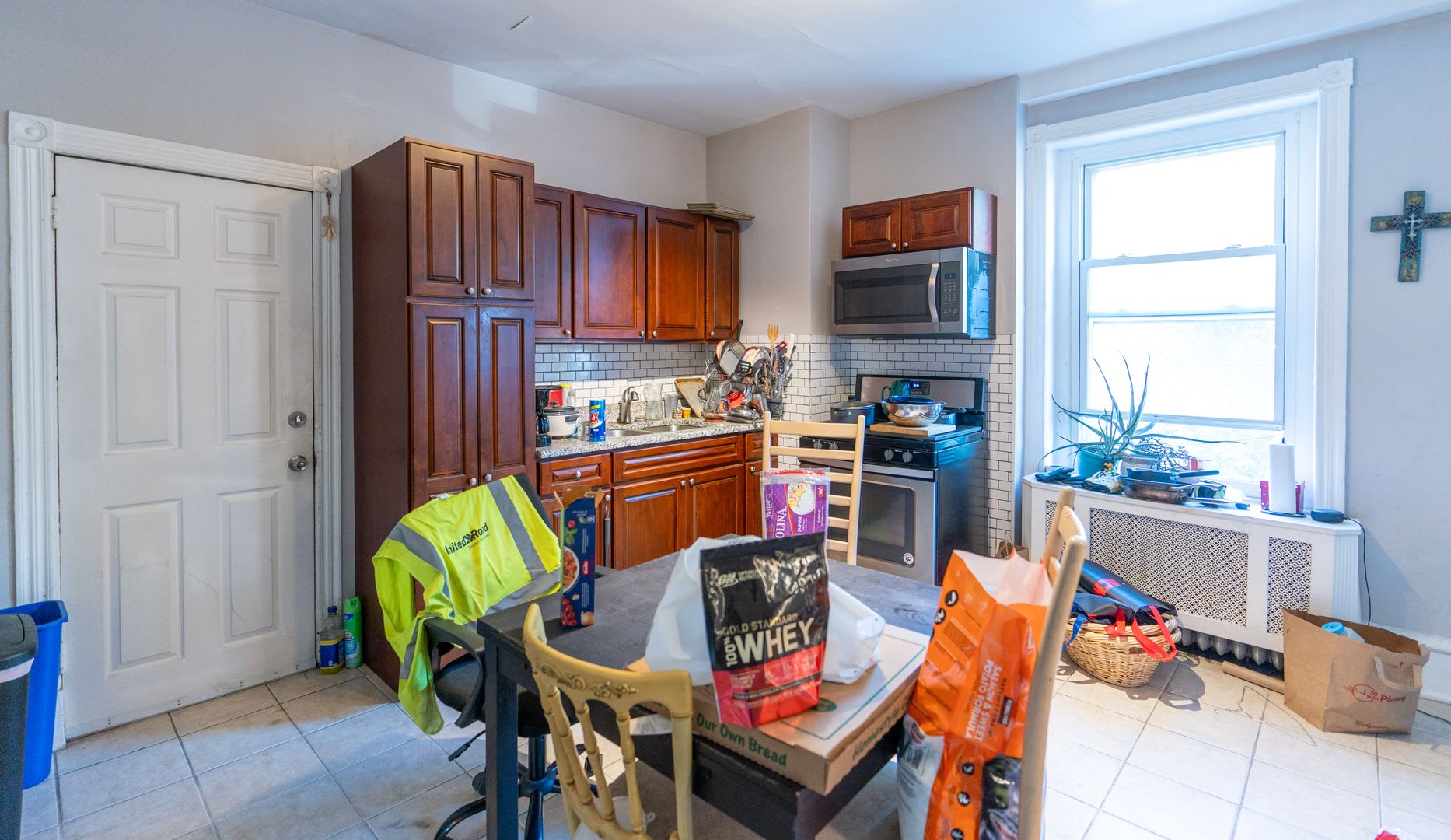 Large One bedroom Melrose area – photo 3