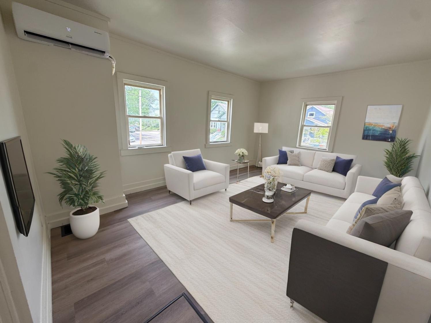445 East Silver Street – photo 2