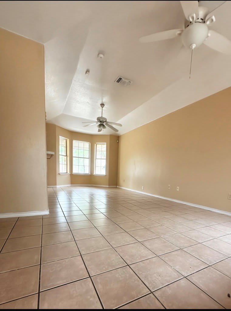 1472 Timber Valley – photo 3