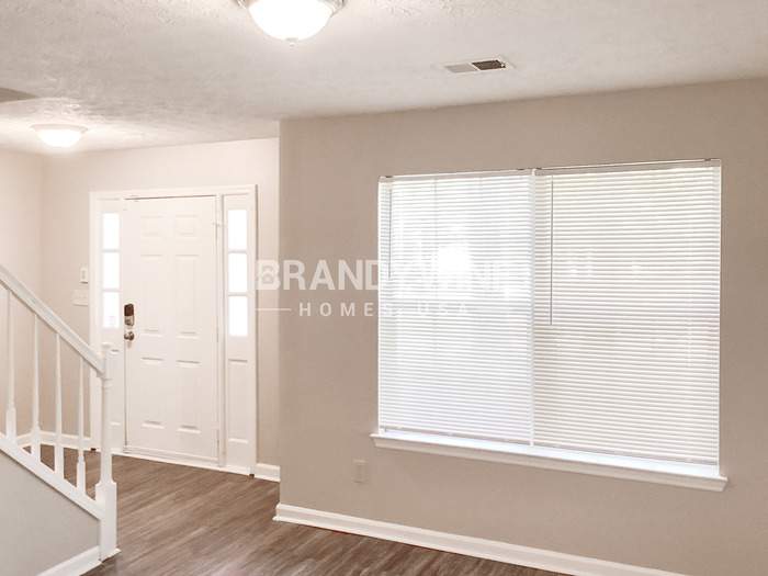 2586 Rainover Court – photo 4