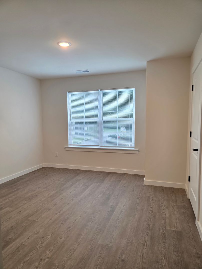 3 Bedroom Townhouse In Hickory – photo 5