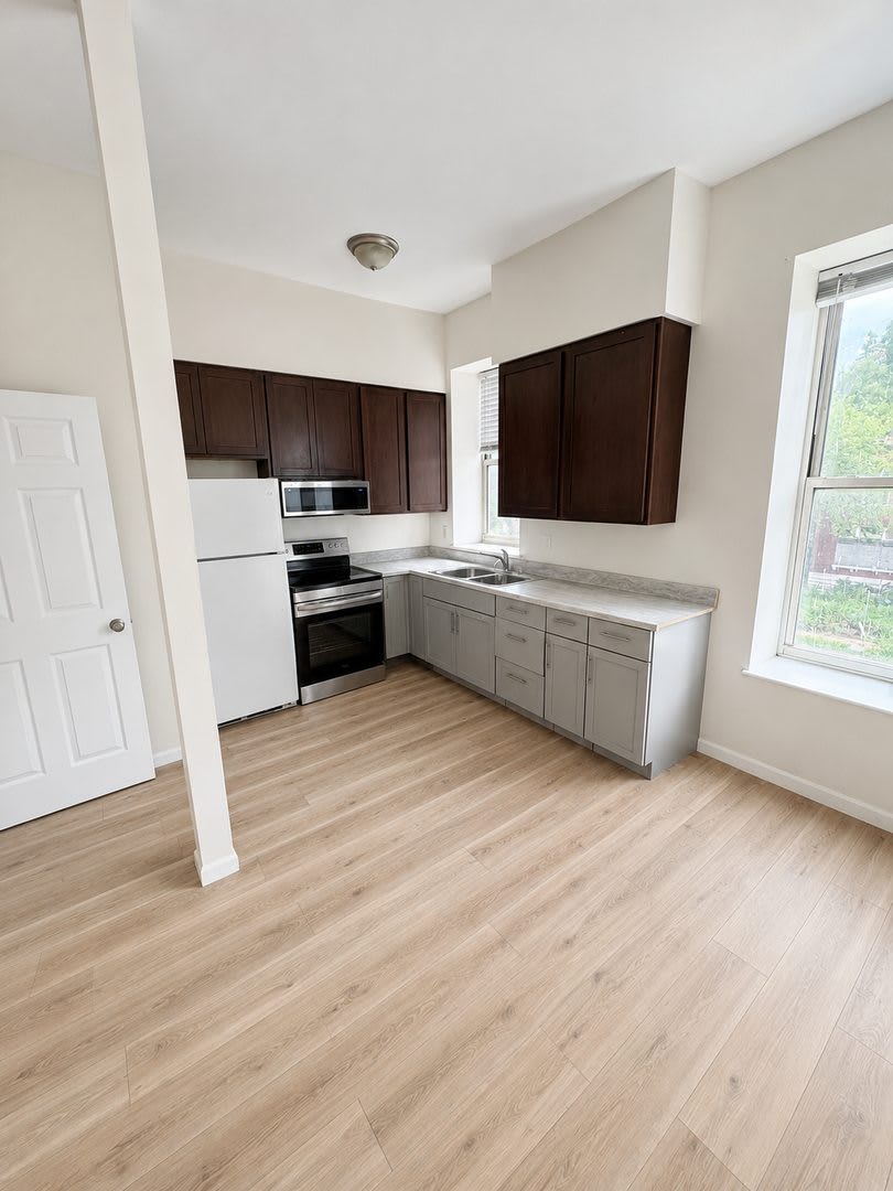 4417 Strodtman Place – photo 4