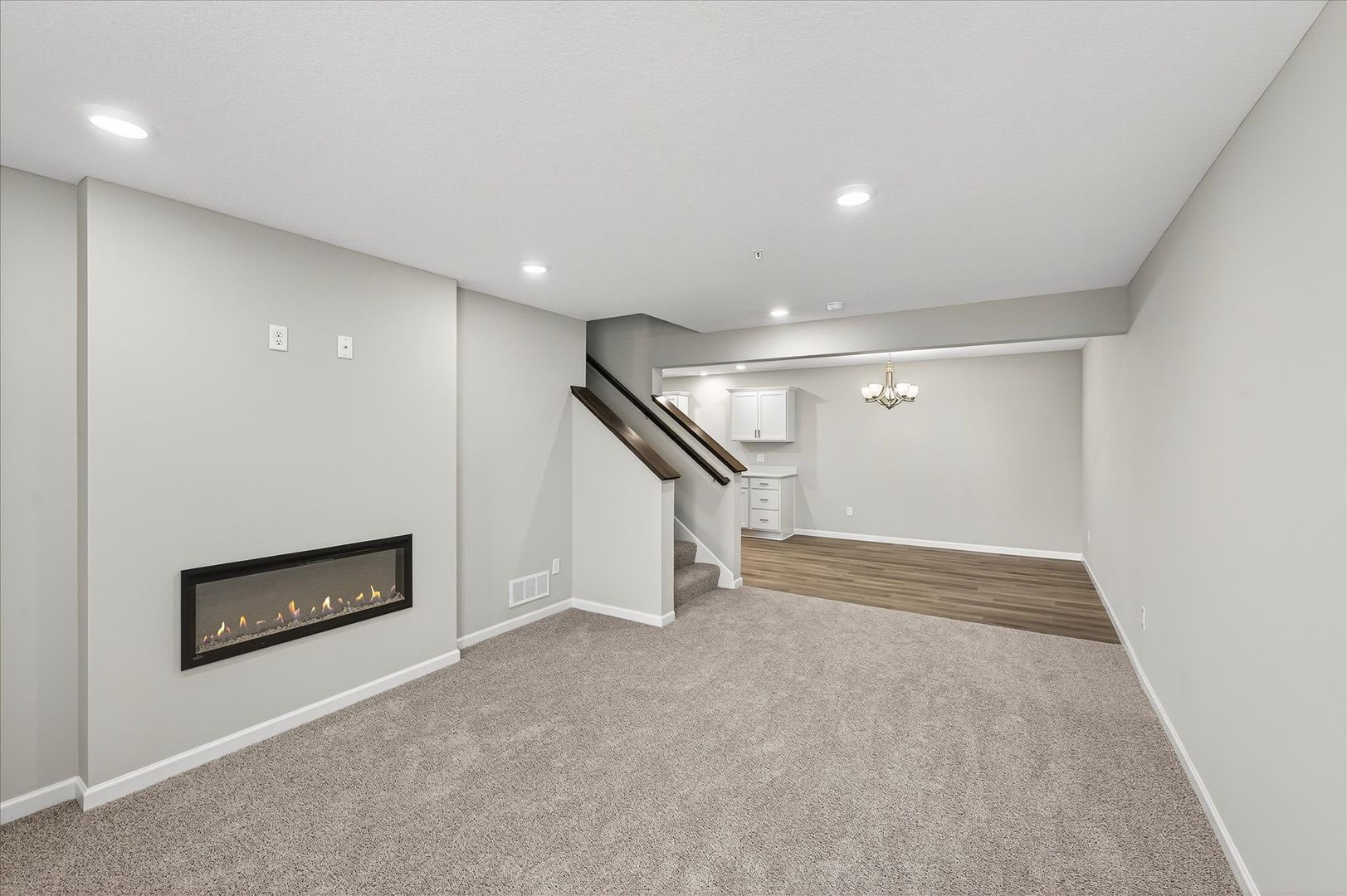 New construction interior-unit townhome in Zimmerman! – photo 4