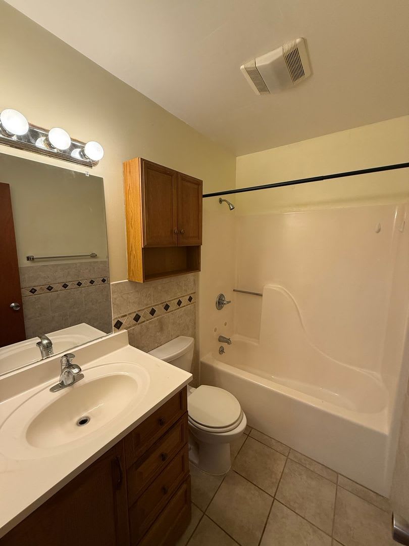 2 bedroom, 1 bath duplex with new LVP flooring in living room and bedrooms – photo 5