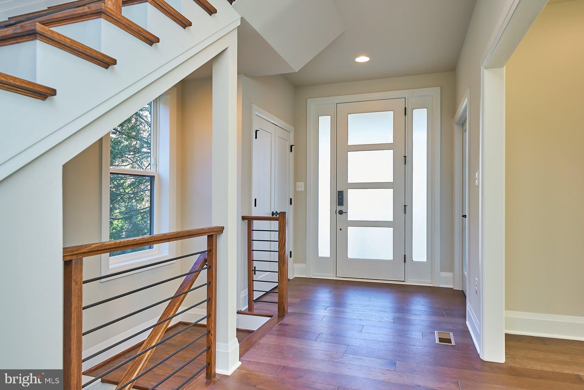 6845 CHURCHILL Road – photo 4