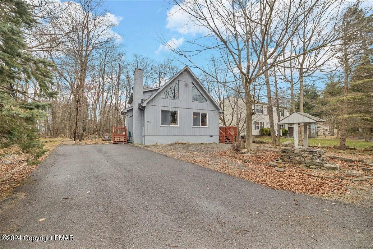 5314 Ledgewood Drive – photo 2