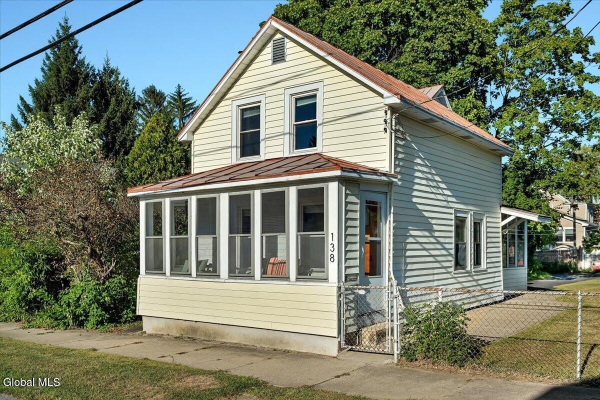 138 Elm Street – photo 2