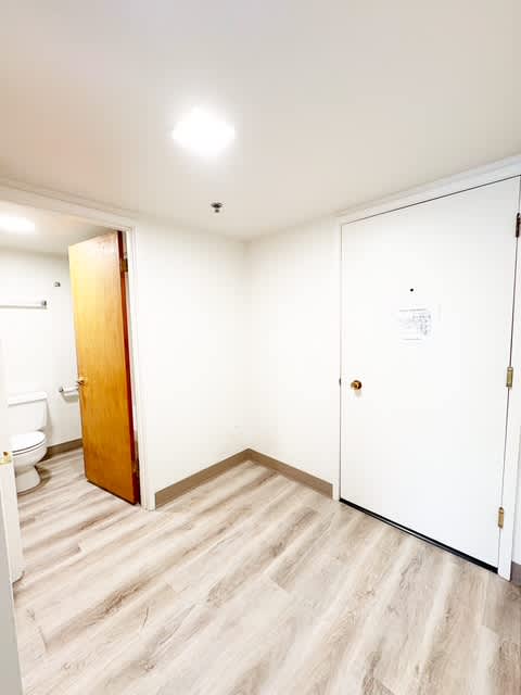 9857 Silverdale Way Unit C103 – photo 5