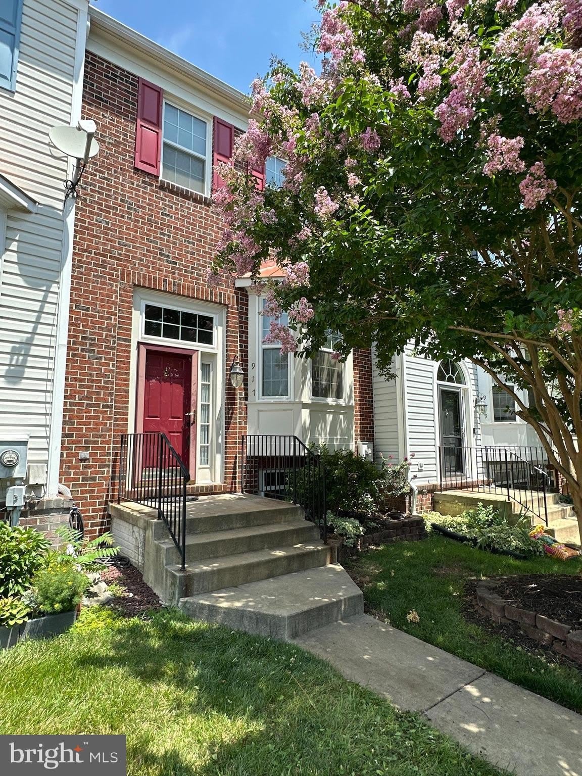 917 HALLECK Drive – photo 1