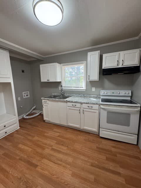 304 S GOULD AVE – photo 4