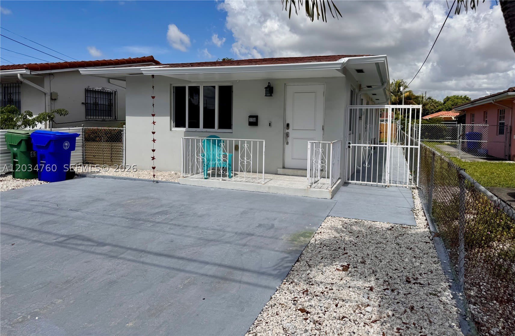 1158 NW 34th Ave – photo 2