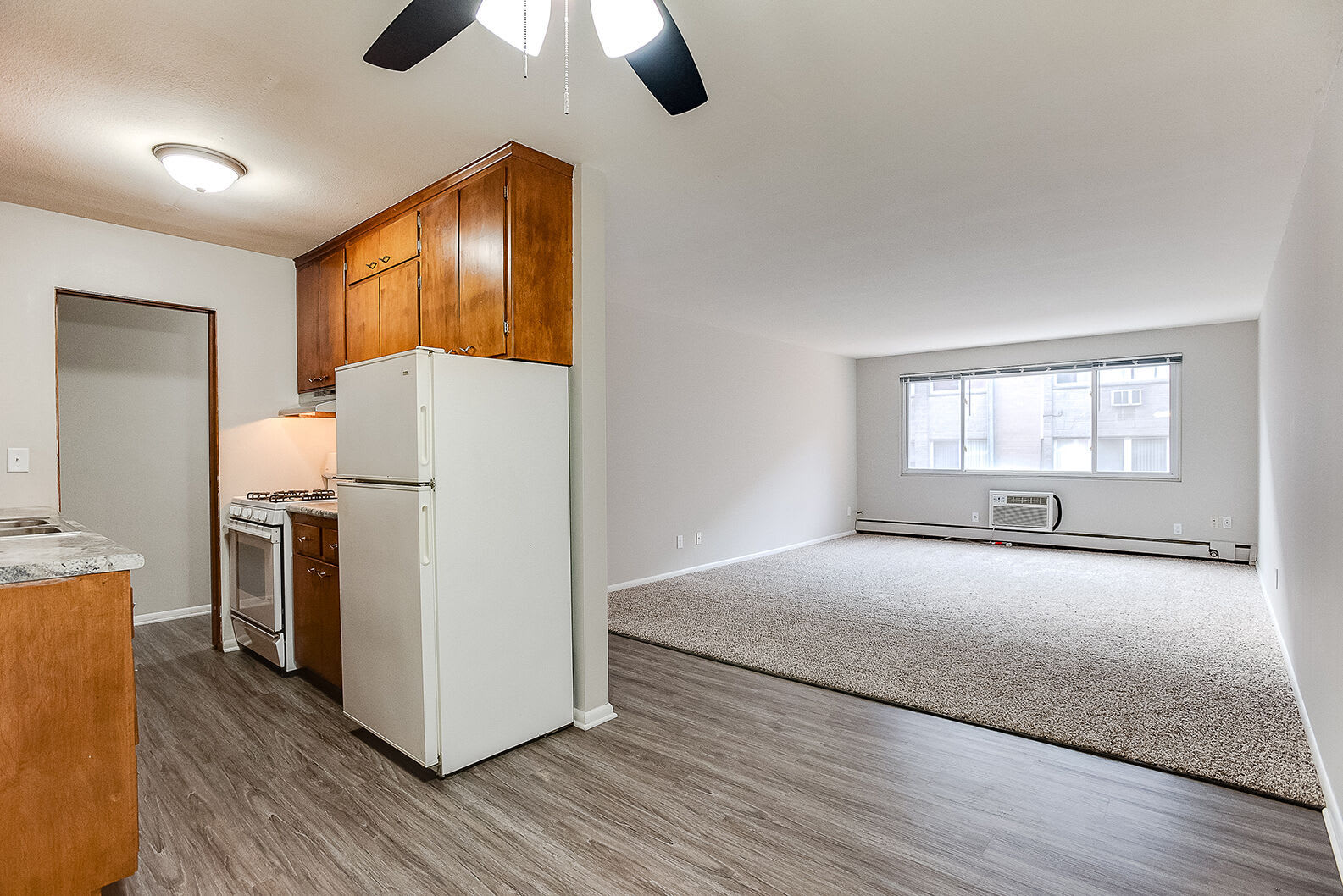 2421 Pillsbury Ave South – photo 3