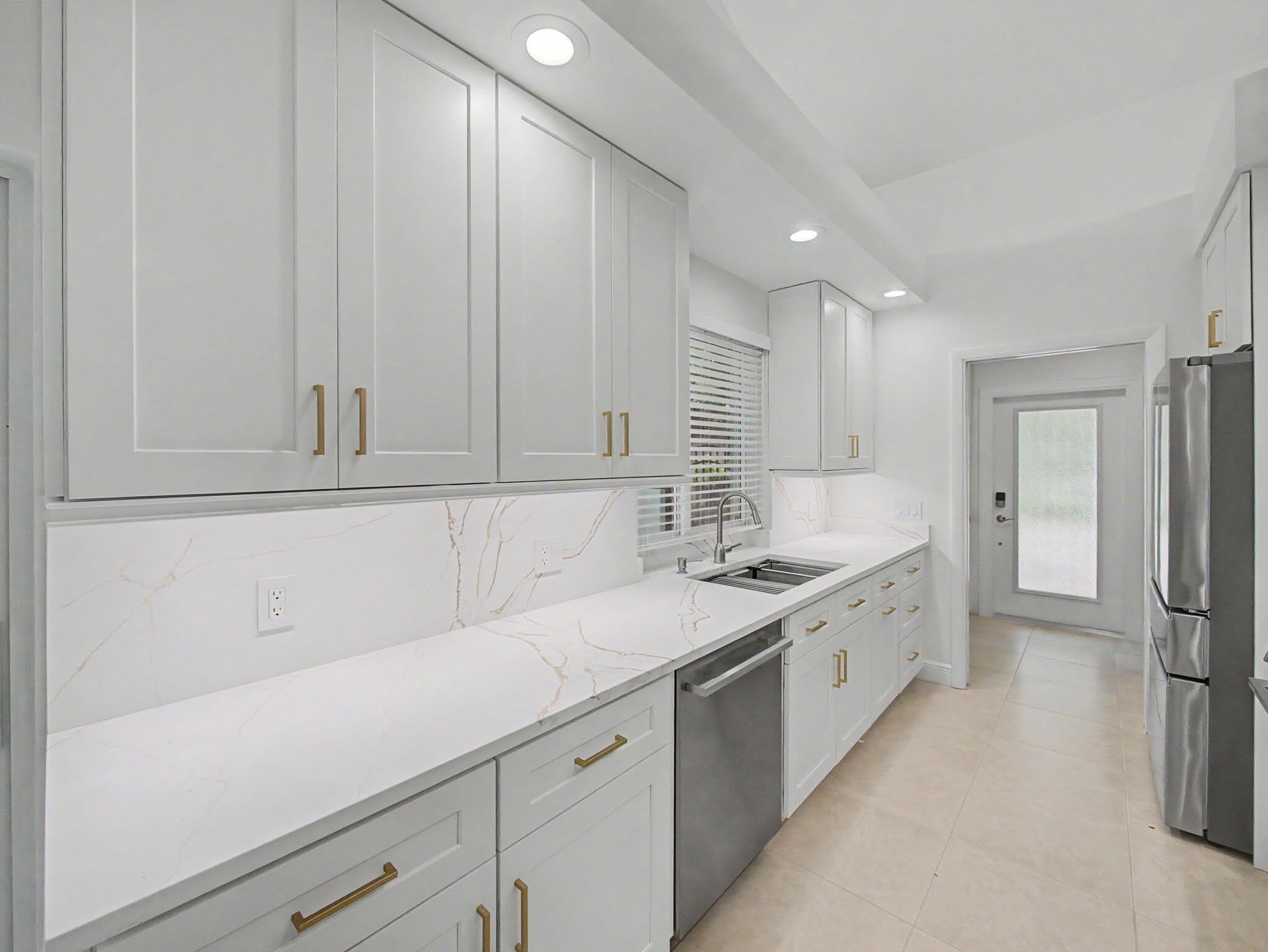 303 LEEWARD Drive – photo 4