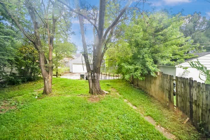 721 North Denny Street – photo 5
