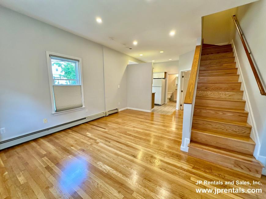 294 Chestnut Ave – photo 3