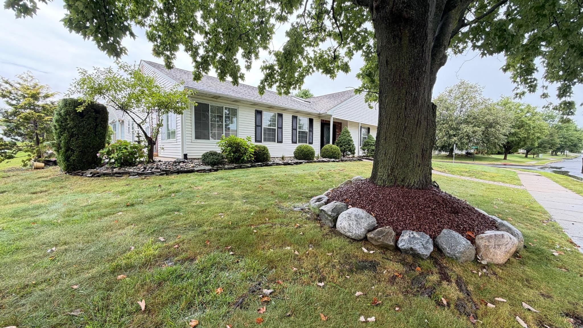 2 WINDMILL Court – photo 1
