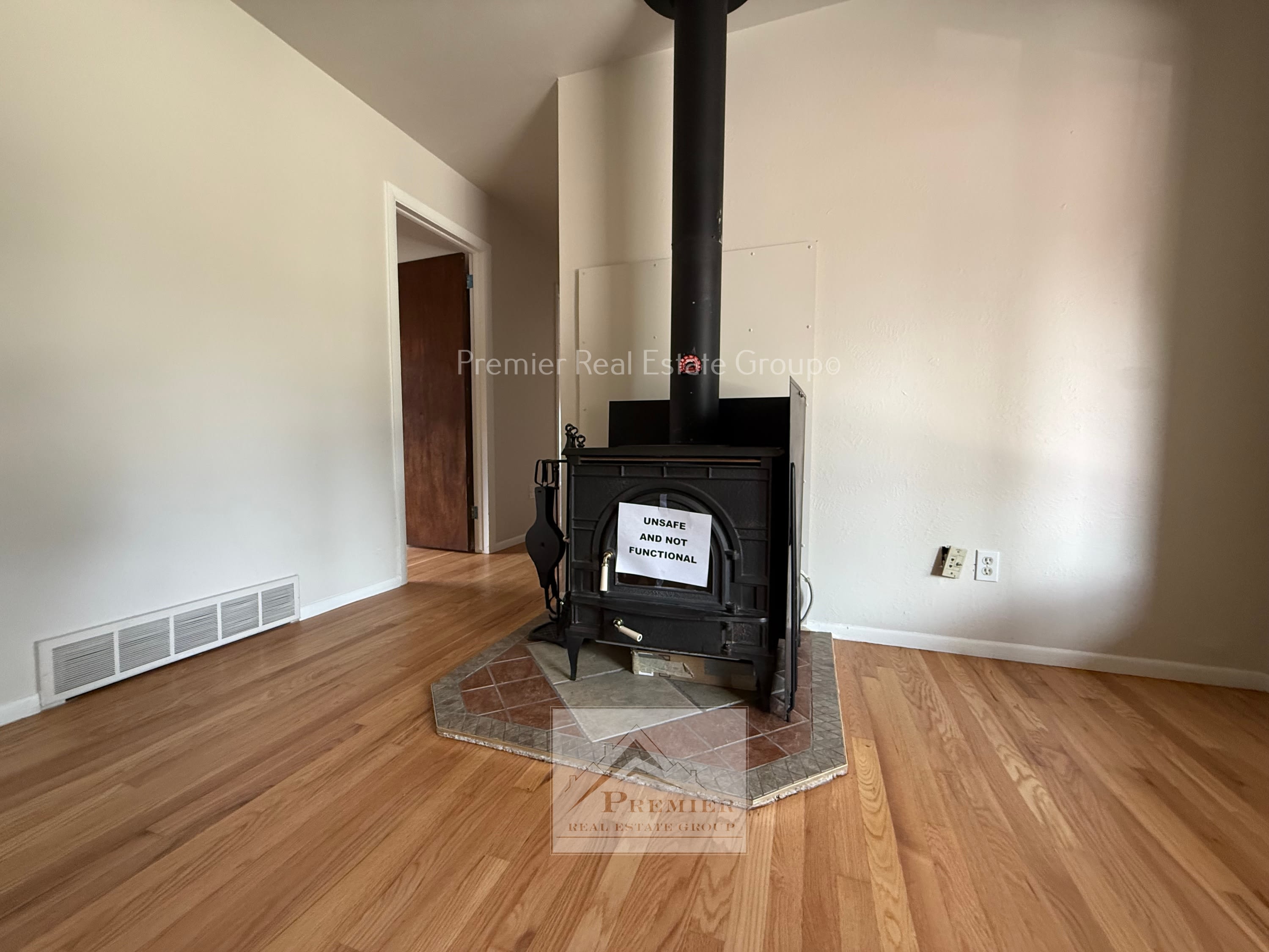 109 Jasper Drive – photo 3