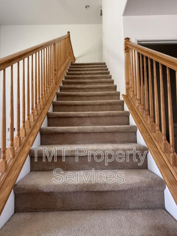 2742 La Purisima Ave. – photo 5