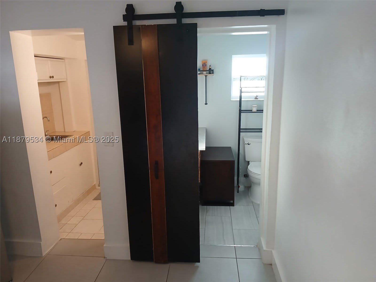 11510 SW 182nd Ter – photo 4