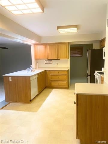 14147 Barbara Street – photo 3