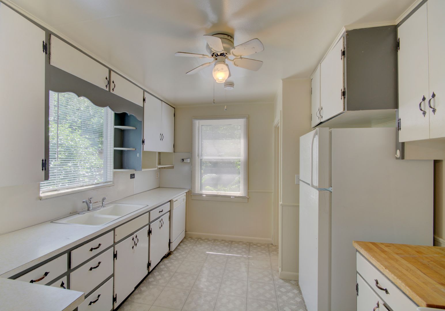 4BD House Near DU – Available Now! – photo 4