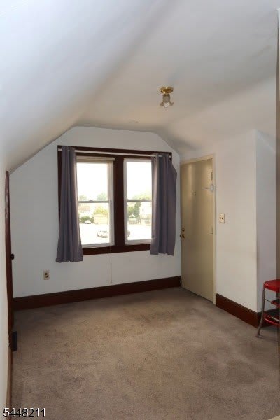 39 Alden St – photo 2