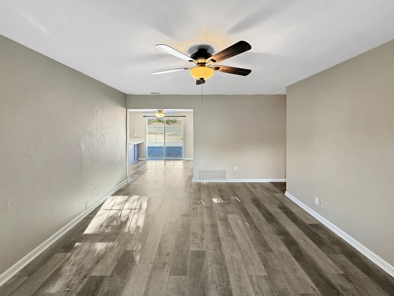13537 Carriage Road – photo 4
