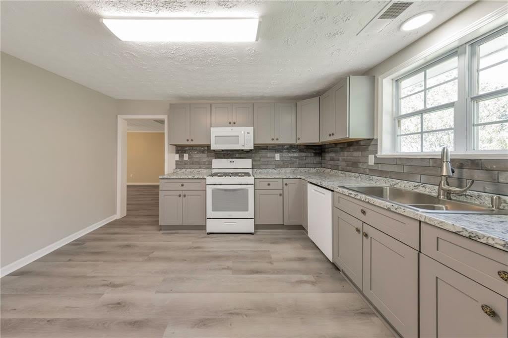 3849 Dillard Street – photo 3