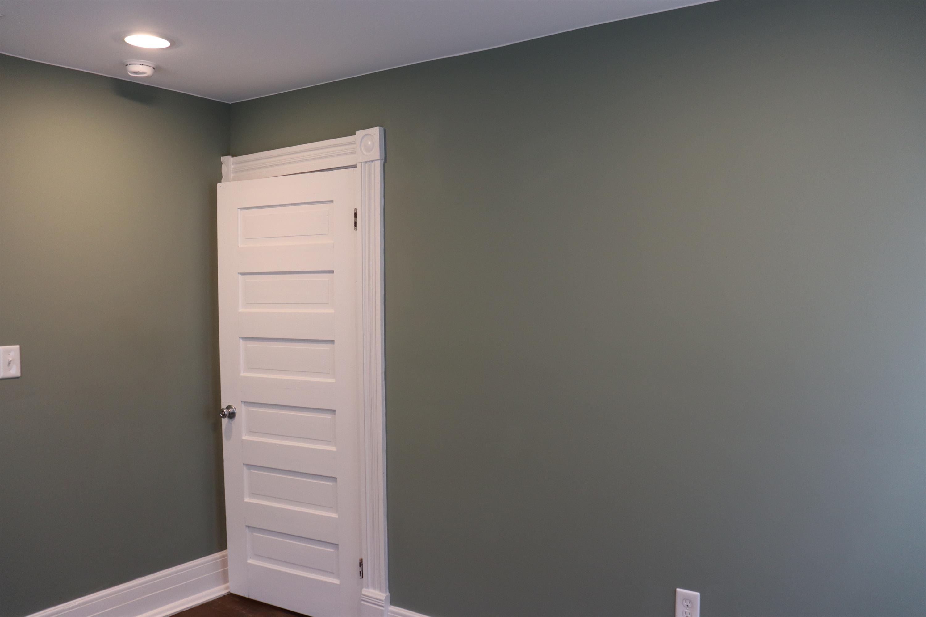 381 Main Street – photo 3