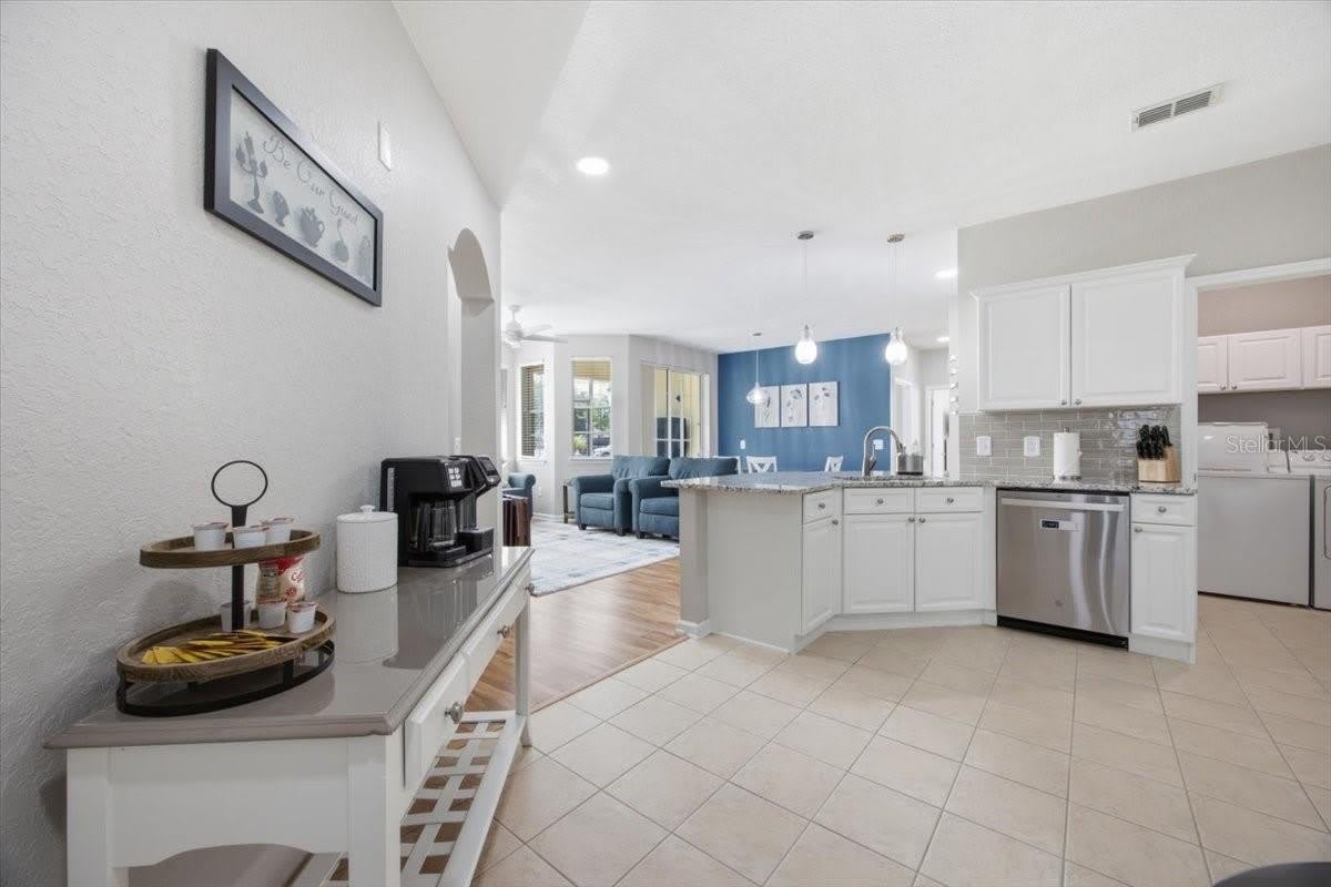 301 TERRACE RIDGE Circle – photo 4