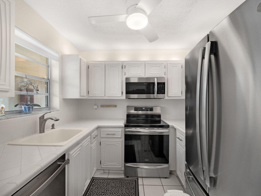 1100 East Indiantown Road – photo 4