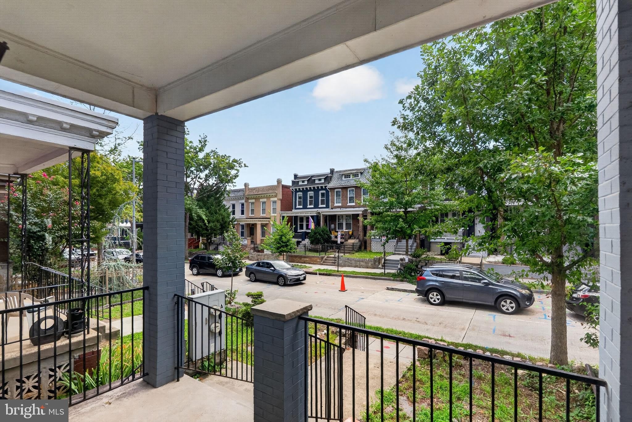 635 KENYON Street NW – photo 5
